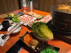 -山之屋炭火烧肉·生啤畅饮(大朗万科中央公园店)