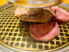 -唯成•韩国炭火烤肉 유성고기