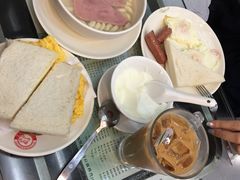 -义顺牛奶公司(庇利金街店)