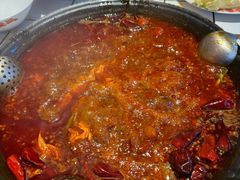 -旧街市鲜货老火锅(大光路店)