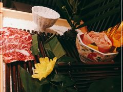 -铭牛烧肉·和牛海鲜自助(高新月牙湖店)
