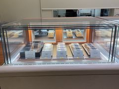 -LUNEURS月乐诗 La Glace(环贸店)