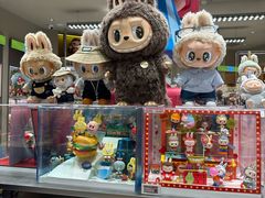 -泡泡玛特POPMART(国金街店)
