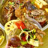 麻烦所有plmm都来吃这冒烤鸭麻辣香锅…