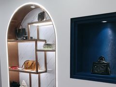 -聚云奢二手奢侈品黄金手表包包回收·中古店(中福城店)