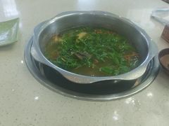 -乙丙丁正宗昭通天麻火腿鸡(总店)