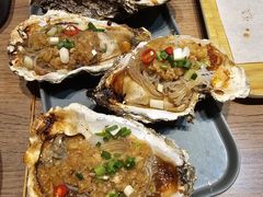 蒜蓉烤生蚝-街角等你.大连海鲜烧烤.经典铁板海鲜串(西安路店)