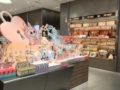 -泡泡玛特POPMART(武汉新天地南馆店)