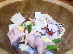 -滇香肴·云南菜蒸汽石锅鱼(云南北路店)
