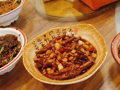 -冶建镜子·老南昌大排档·江西虾王(总店)