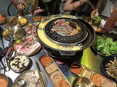 -胡悦里韩式烤肉(芝罘万达广场店)