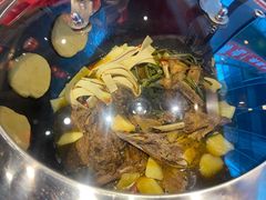 -玺炖·中国铁锅炖(虹桥天街店)