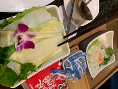 -井格重庆火锅(临平银泰城店)