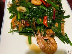 韭菜炒河虾-驴脾气特色炒菜(广渠门内店)
