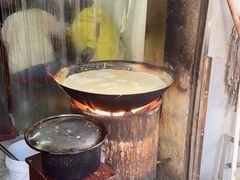 -云南大锅豆浆店