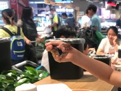 大堂-盒马鲜生(红莲店)