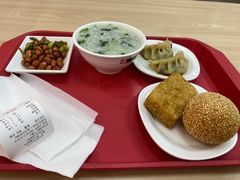 -来必堡(娄山关路店)