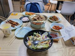 -猪啊牛呀羊啊铜盘烤肉(正大广场店)