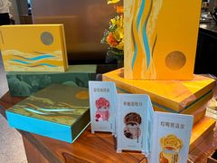 -星巴克(深圳龙华红山6979店)