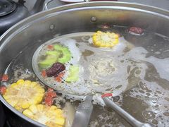 -官塘陈记鱼生·潮汕砂锅粥·潮汕生腌牛肉火锅(潮枫路总店)