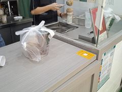 -林小柔绿豆沙牛乳(陆家嘴店)
