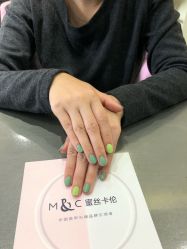 -蜜丝卡伦美甲美睫连锁