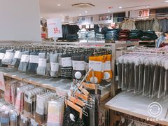 -优衣库(哈尔滨中央大街店)