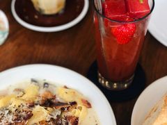 -ROAST coffee & eatery