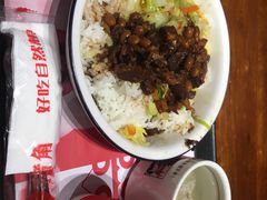 -猪角·闽南猪脚饭(华闽大厦店)