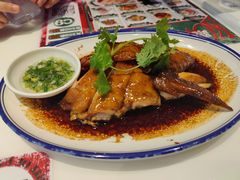 港式玫瑰油鸡-九龙冰室(徐汇日月光店)