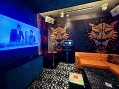 -UK派对KTV(日月广场店)