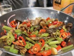 -鄱阳湖·江西小炒·瓦罐煨汤(五道口店)