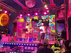 -Famous肥猫墨西哥音乐餐吧(五棵松华熙LIVE店)