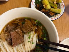 -矮子粉店1985·长沙米粉(湘春路店)