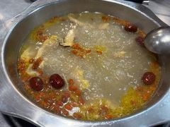 -光头药膳鸡(莱茵小镇店)
