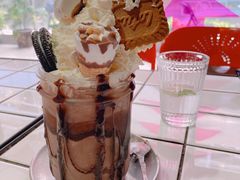 爆炸冰激淋巧克力-MIKAKU(万达广场上海宝山店)