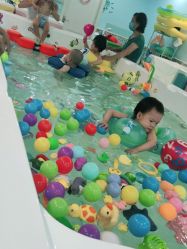 -乐悠游儿童游泳馆(宝安妇幼店)