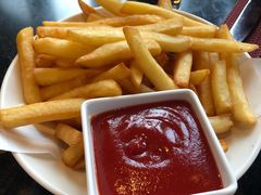 -WOLFGANG PUCK KITCHEN & BAR(迪士尼小镇店)
