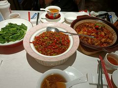 -千百味红餐厅·江西菜(绿地双子塔店)