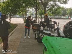 -上品折扣(回龙观店)