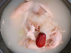 -长寿参鸡汤(朝韩风情街店)