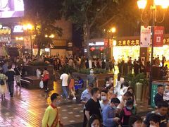 -八一好吃街·高品美食广场