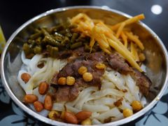 -螺堡螺蛳粉(贺州总店)