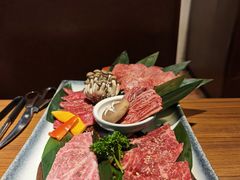 -炼火烤肉店