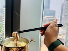 -天际餐厅(广州珠江新城假日酒店)
