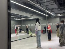 -5KM舞蹈街舞工作室