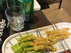 -河坝烧烤串城(金达莱店)