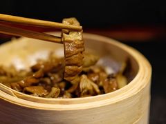 辣卤肥肠-赞花婆鲜兔辣卤火锅