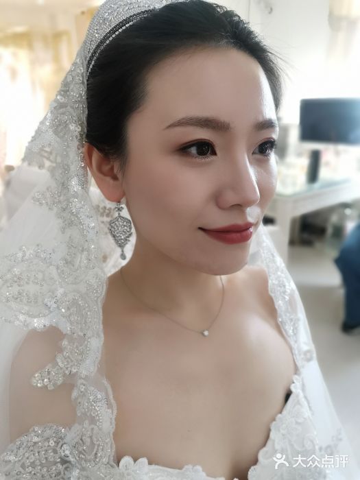 乔伊婚纱图片