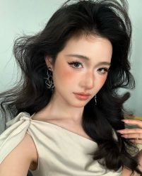 -明天见·化妆造型工作室